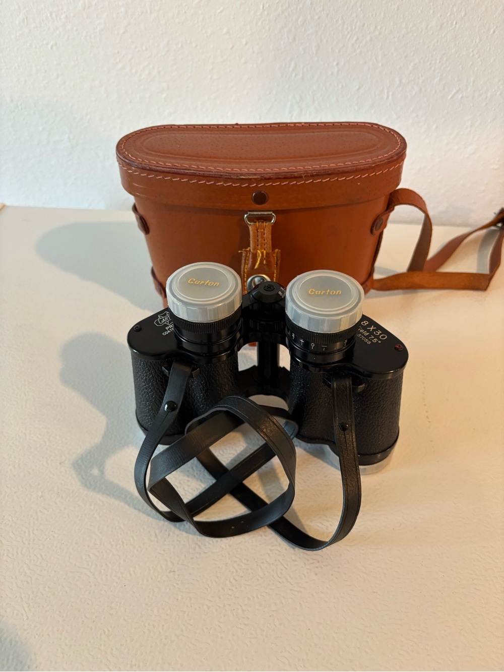Black Binoculars with Brown Leather Case - Carton Brand